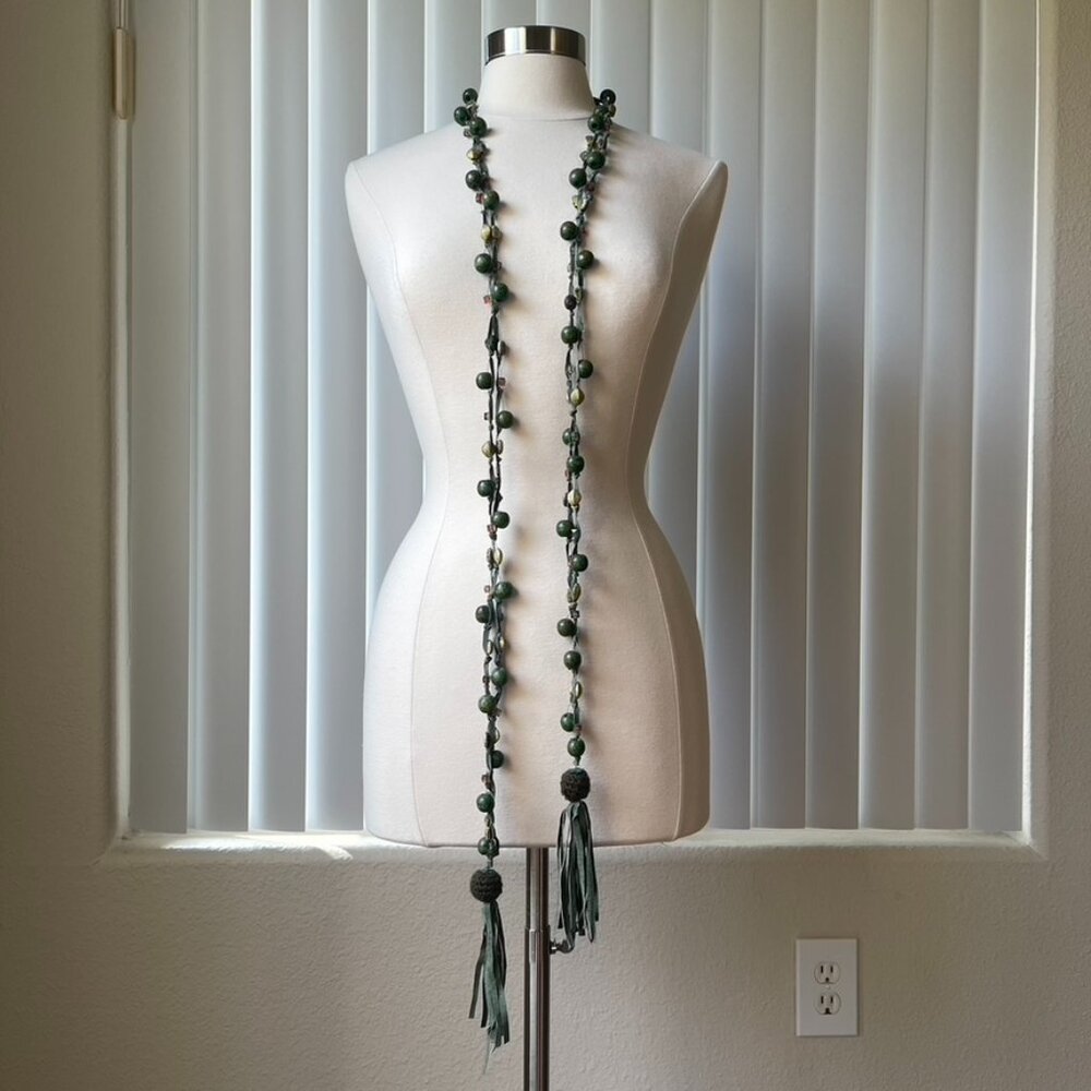 Green Multi-material waist chain and necklace with heavy-duty bead stringing  In